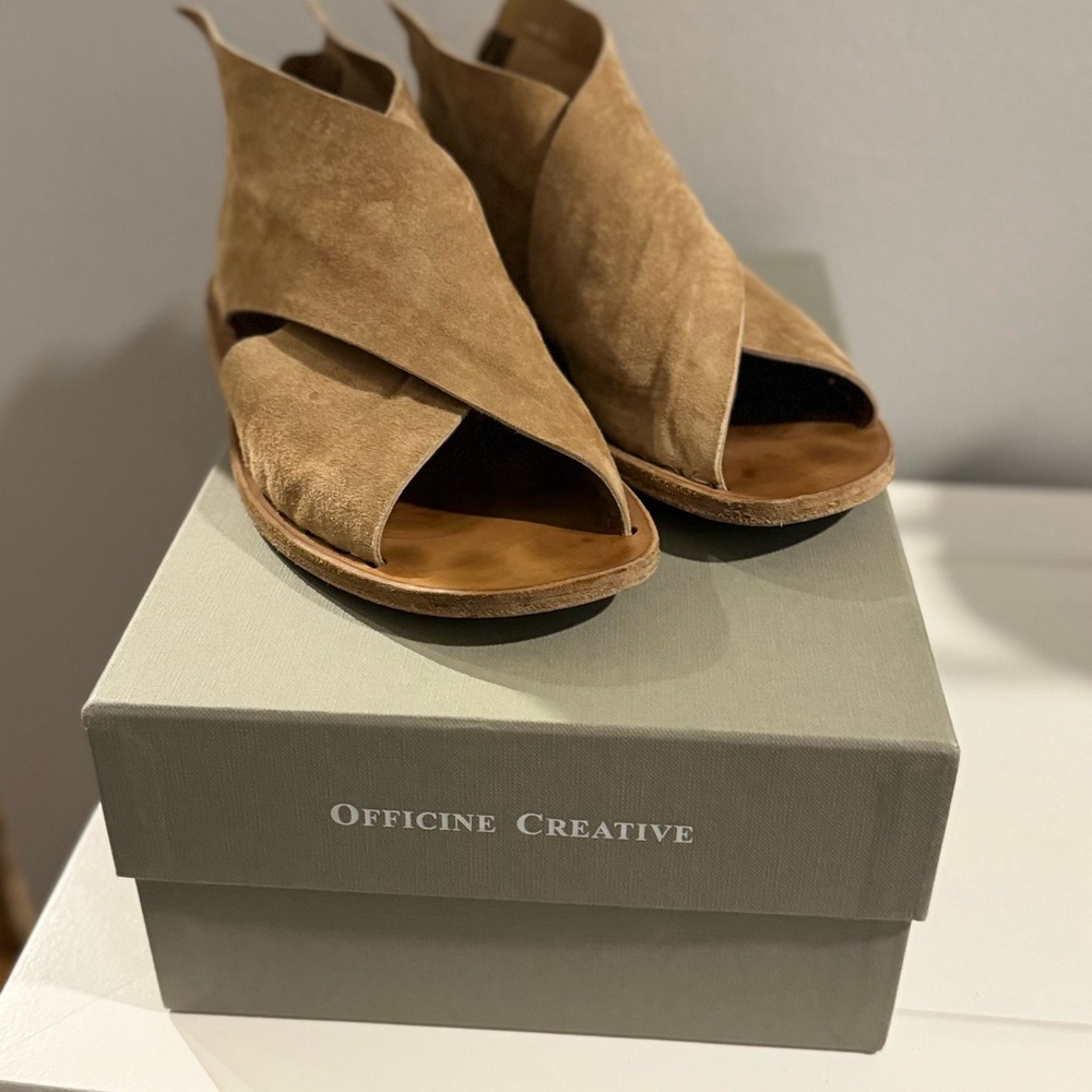 Officine Creative Tan Suede Ittaca Kashmir Pallissandro Sandal